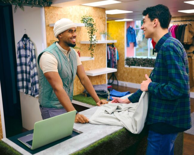 photo_5003991892228156789_y